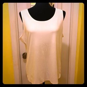 Kim Rogers XL white shell